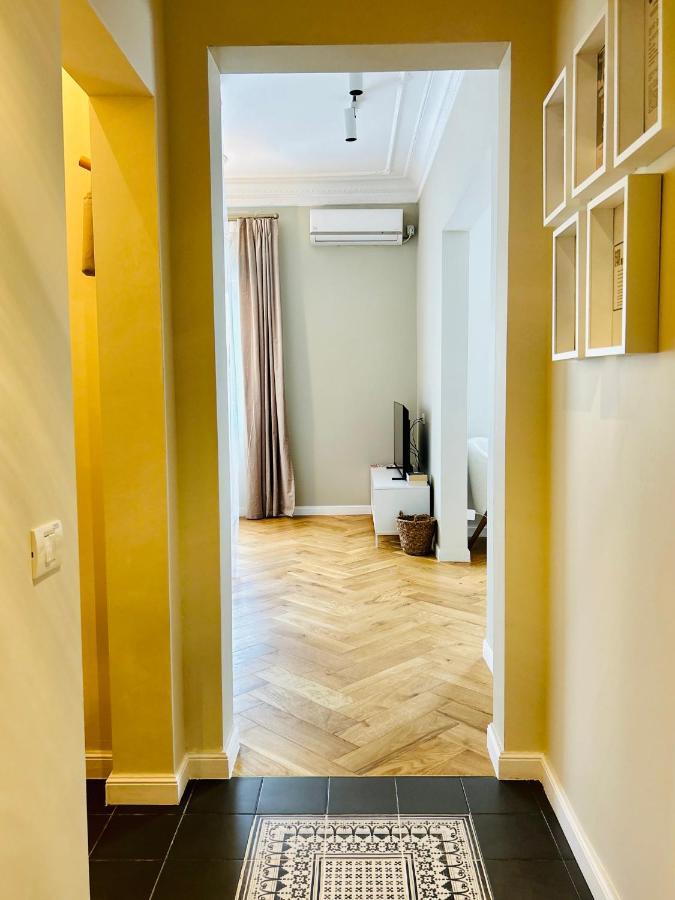 Ultracentral Lux Boutique 1Br Ap Near Subway Bucharest Exterior photo